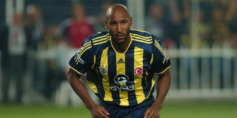 Tìm hiểu cầu thủ khoác áo Fenerbahçe  nhiều nhất trong lịch sử CLB